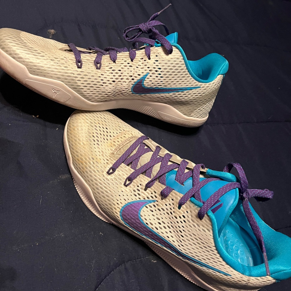 Kobe 11 Low ‘Draft Night’ sz 13